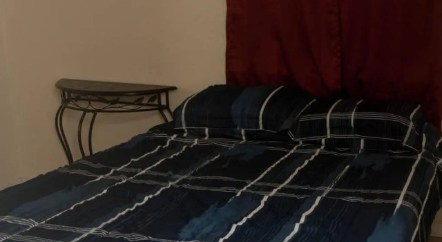 Less than 1 mile from Fort Sill 2 Bedrooms!!!!, Foglalás Szálloda Fort Sill Oklahoma