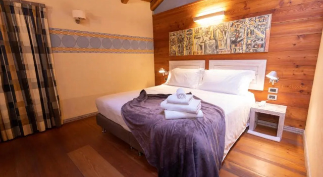 Полулюкс Hotel Ad Gallias