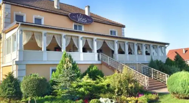 Veles Hotel, Prenota Hotel Hotel a Odessa region con piscina, Piscina