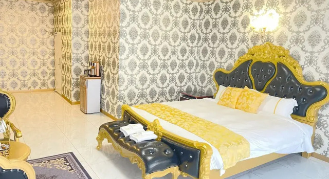 Полулюкс Hotel Lomosa
