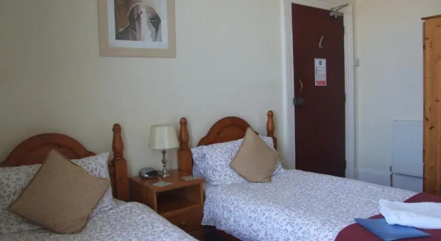 Casa Mia Guest House, Забронировать Гостевой дом Плимут Девон, рядом с Cathedral Church of St Mary and St Boniface