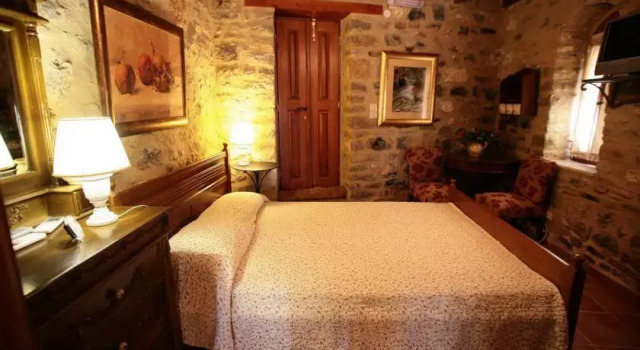 HomeRez - Country House The Old Market Street, Забронировать Апартаменты/квартира Анатоли East Crete