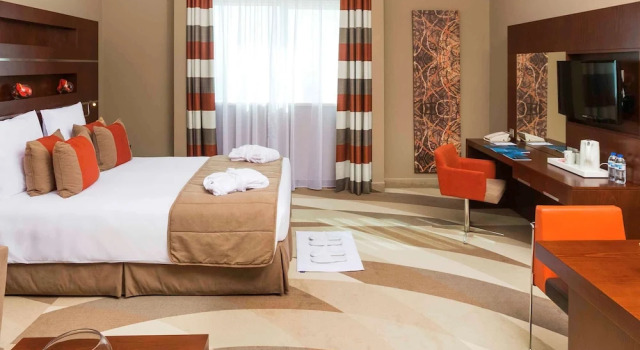 Двухместный полулюкс Novotel Dubai Al Barsha