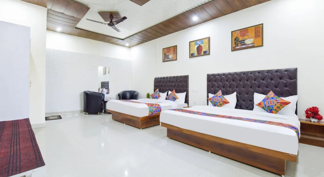 FabHotel Golden Oak Villa, Rezervovat Vila Mussoorie Uttarakhand