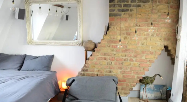 Unique 3 Bedroom Apartment in Clapham