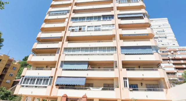 MalagaSuite Wonderful Sunset Torremolinos, Забронировать Апартаменты/квартира Отели Торремолинос с бассейном, рядом с Парафия Архангела Михаила, Бассейн