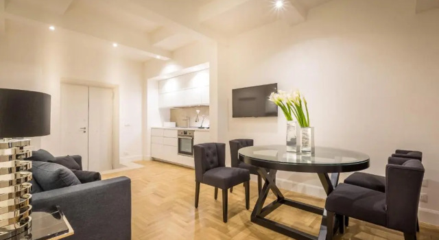 Old Town Apartment