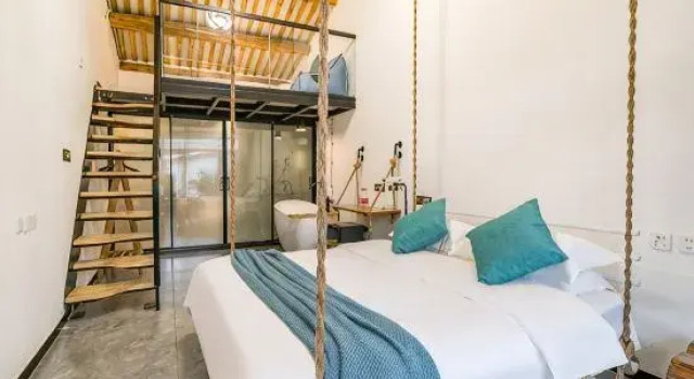 Люкс с 5 комнатами Floral Hotel· City Wall Courtyard Hotel (Shijinglong Ski Resort Longqingxia Branch)
