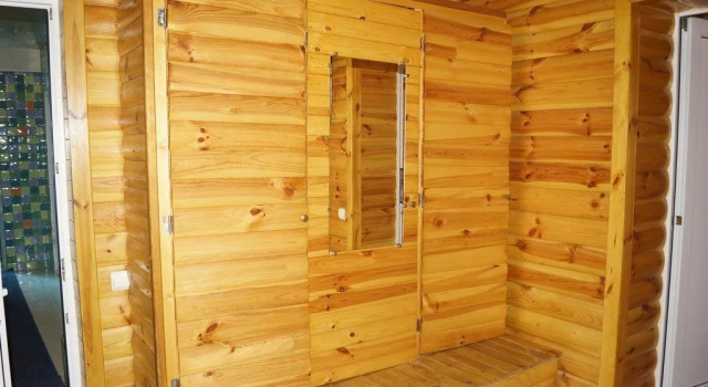 Maksimova Dacha, Book Hotel Sevastopol 