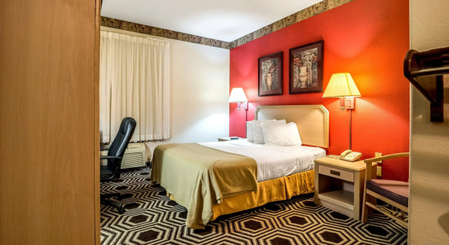 Номер Deluxe Days Inn by Wyndham Kentland