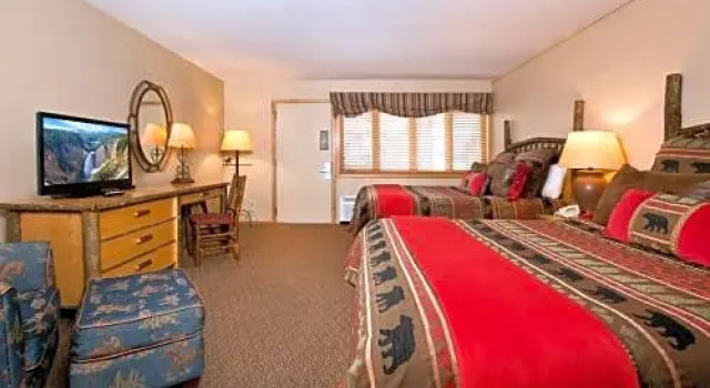 Четырёхместный номер Standard Jackson Hole Lodge