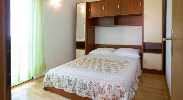 Apartments Ana, Rezerwuj Apartament Hotele w Split-Dalmatia County z parkingiem, Parking