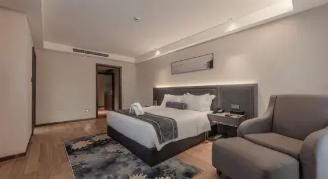 Люкс Отель Hangzhou Junhu International