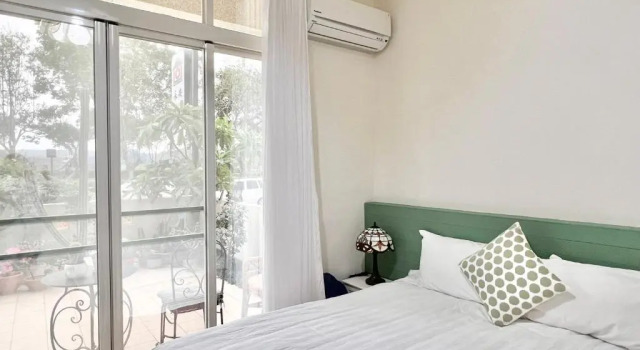 Standard Doppel Zimmer mit Balkon 永安101 Wing on x 附陽台