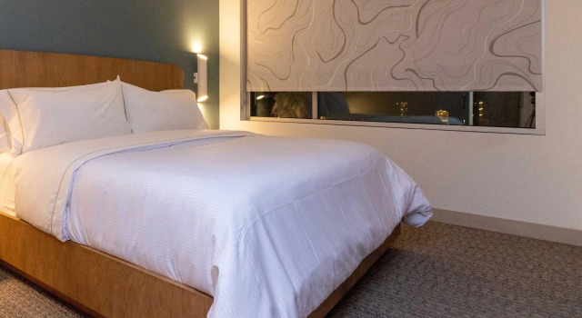 Двухместный люкс c 1 комнатой Element by Marriott St. Louis Midtown