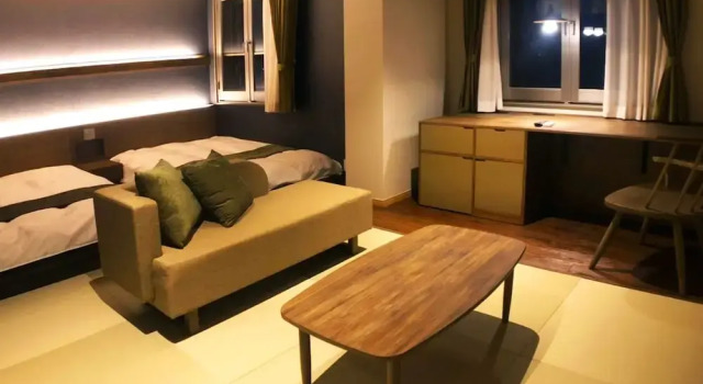 Четырёхместный номер Comfort Aridagawa Onsen Hotel Sunshine