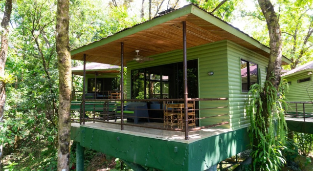 Двухместный люкс Standard с балконом и с видом на горы Arbol Verde Villas
