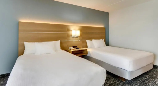 Standard- firedobbelt værelse Parkshore Resort