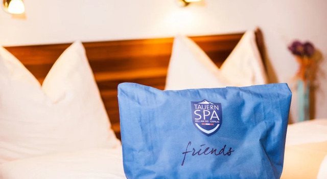 Номер Deluxe Simone's Platzerl - inklusive täglichem freien Eintritt Tauern Spa - nur 5 Gehminuten, Sommerkarte, privatem Garten mit Schwimmteich, Grill und Saunabereich