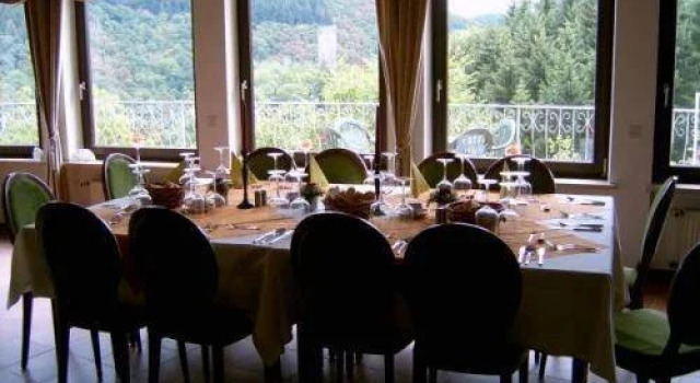 Haus Burgblick, Prenota Hotel Manderscheid Eifel