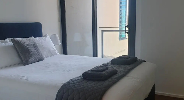 Апартаменты с 2 комнатами с балконом и с видом на город Waterfront Melbourne Apartments