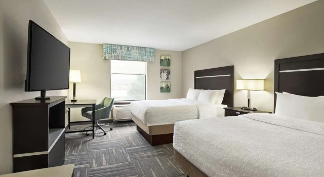Четырёхместный номер Standard Hampton Inn New Albany