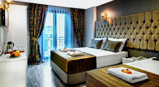 Трёхместный номер Standard Grand Pamir Hotel