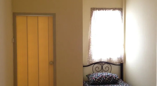 Blue Dorm, Забронировать Отель Сансай провинция Чианг Май