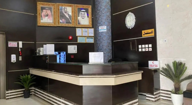Qasr Aldabab Housing Units, Забронировать Отель Абха Асир, рядом с Agrab Market