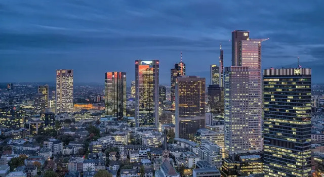 THE PLACE HOTEL - Frankfurt City Messe, Забронировать Отель Галлусфиртель 