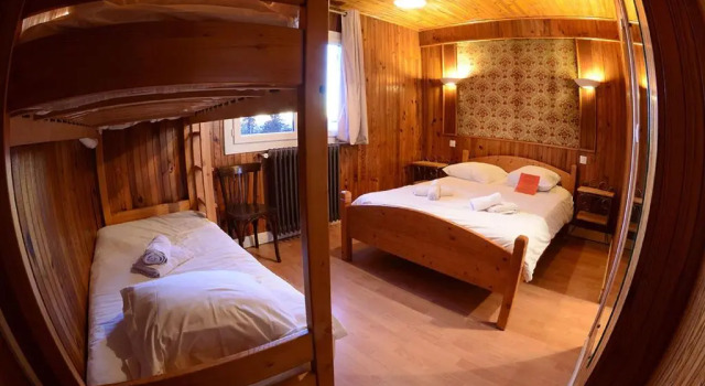 Четырёхместный номер Standard Auberge Restaurant du Virage