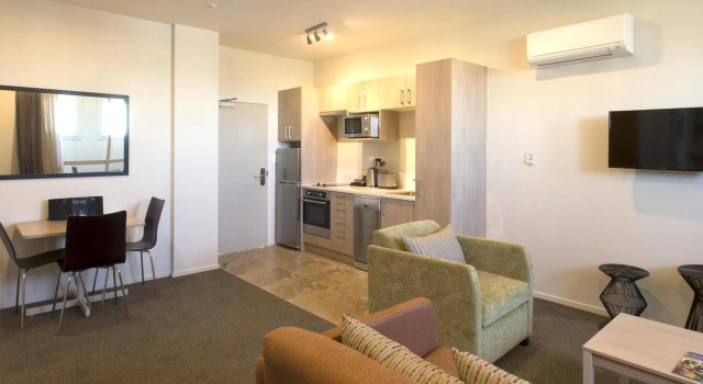 Апартаменты c 1 комнатой Ramada Suites by Wyndham Christchurch City