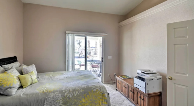 4 Mi to Lake Havasu Park: Modern Home w/ Pool!