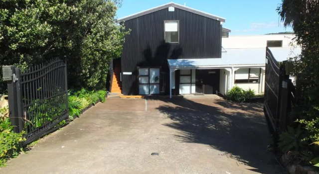 Апартаменты Le Chalet Waiheke Apartments