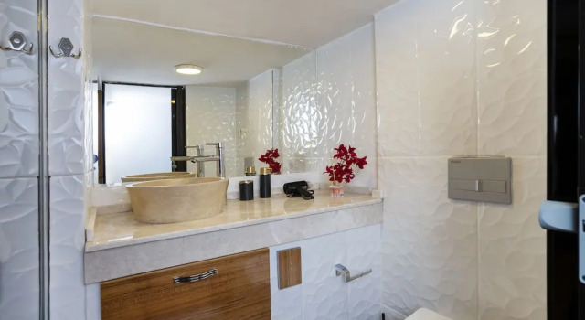 Студия Deluxe 8 Rooms House