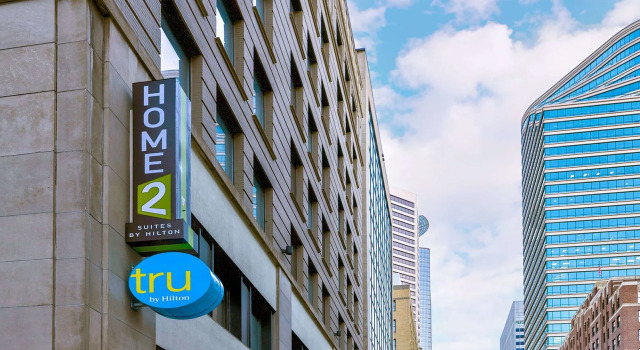 Tru By Hilton Minneapolis Downtown, Varaa Hotelli Hotellit Minnesota pysäköinnillä, Pysäköinti