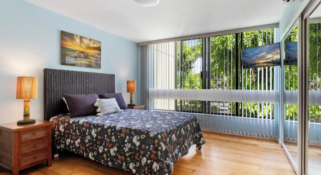 Plan Your Hawaii Vacay at Grace's Oasis!