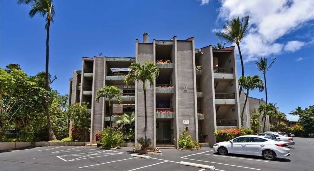 Hale Mahina #b102 1 Bedroom Condo by RedAwning