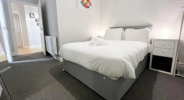 Glasgow 2 Bedroom Apartment, Забронировать Апартаменты/квартира Глазго 