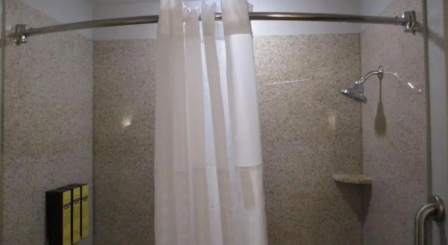 Четырёхместный номер Standard Best Western Plus Stephenville Inn