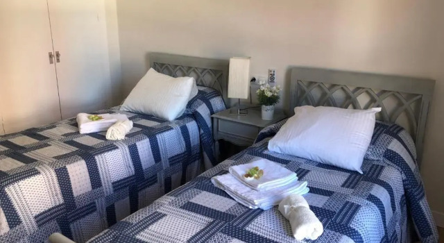 Malaga Playa centro ideal familia y amigos, Забронировать Апартаменты/квартира Малага - центр Малага, рядом с Sanctuary of the Nazarene