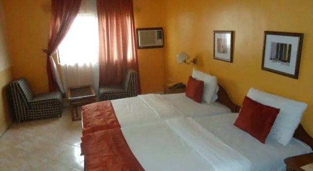 Люкс Business с балконом Meridian Lodge hotels & resorts
