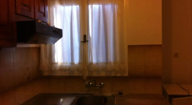 Romantza Azolimnos, Book Hotel Azolimnos Syros