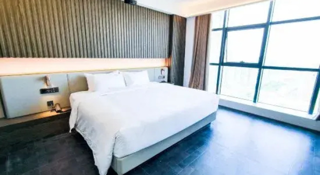 Двухместный люкс Executive MEHOOD LESTIE Hotel (Xi'an Weiyang Longhu Tianjie Fengcheng 8th Road)