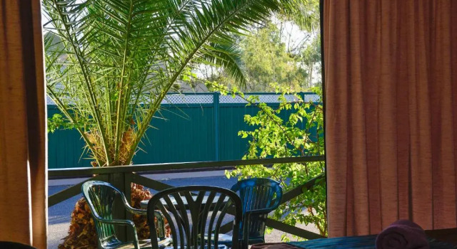 Четырёхместная вилла Desert Palms Alice Springs