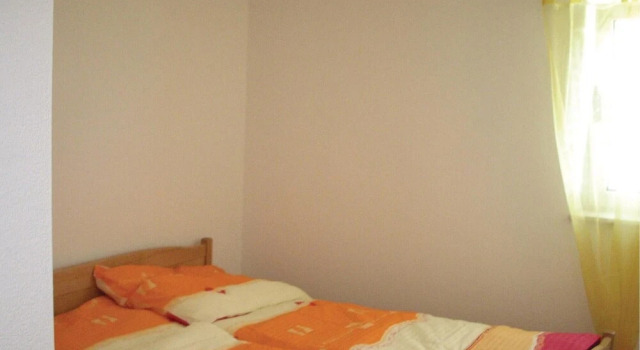 Amazing Apartment in Klenovica With 2 Bedrooms, Wifi and Outdoor Swimming Pool, Reserva ahora Apartamento Hoteles en Klenovica con piscina, Piscina