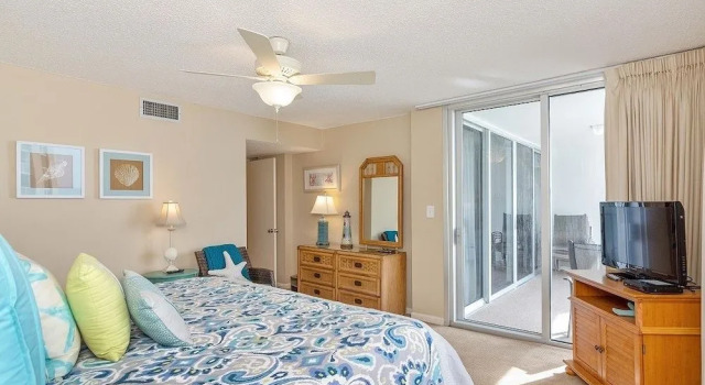 Shoreline 1055 Condo by RedAwning, Varaa Huoneisto Destin Emerald Coast