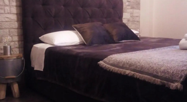 Lux Studio 1