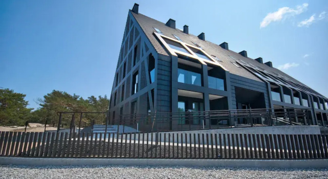 Czarna Perła Hel, Book Hotel Hel 