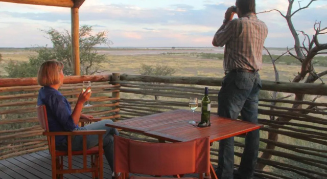 Тент Suricate Tented Kalahari Lodge